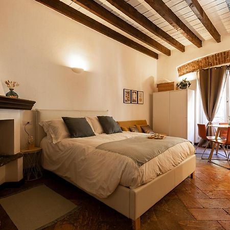 Cozy House In Naviglio Grande - Homy Apartments Milán Exteriér fotografie