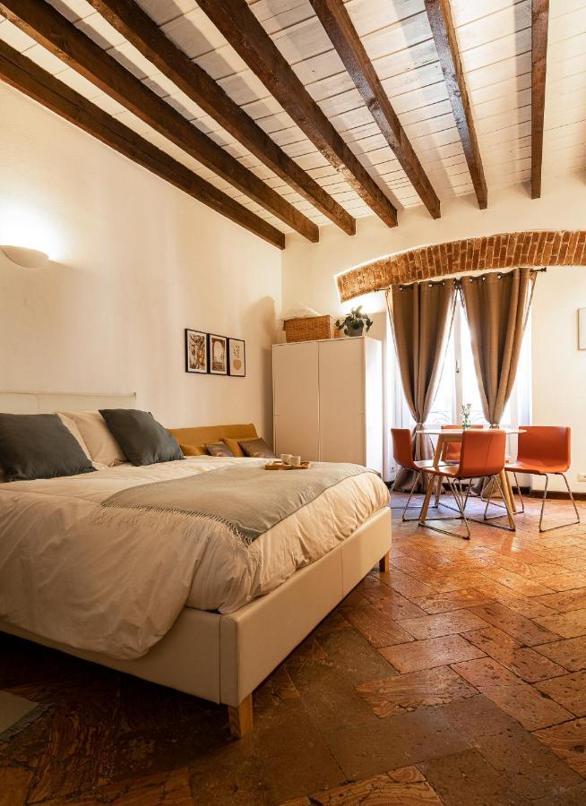 Cozy House In Naviglio Grande - Homy Apartments Milán Exteriér fotografie